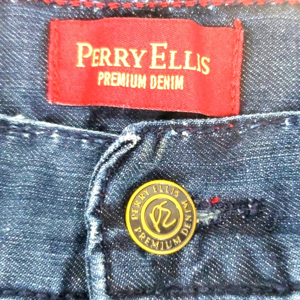 Perry Ellis Premium Denim Dark Blue Bootcut Jeans 36x30 EUC